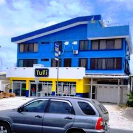 Hostal Haziel Salinas  Buitenkant foto